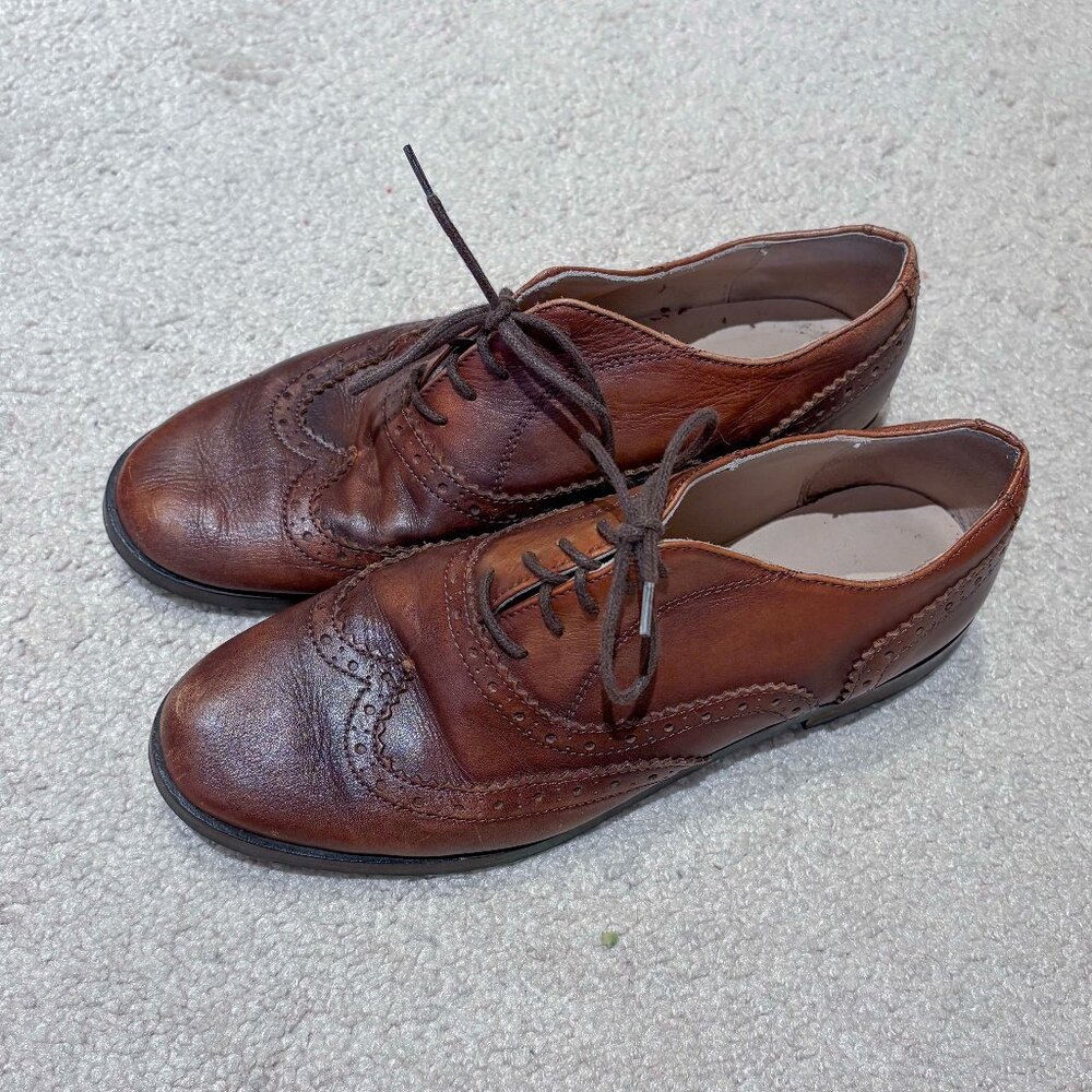 Vintage Barney's New York brown leather brogues/oxfords